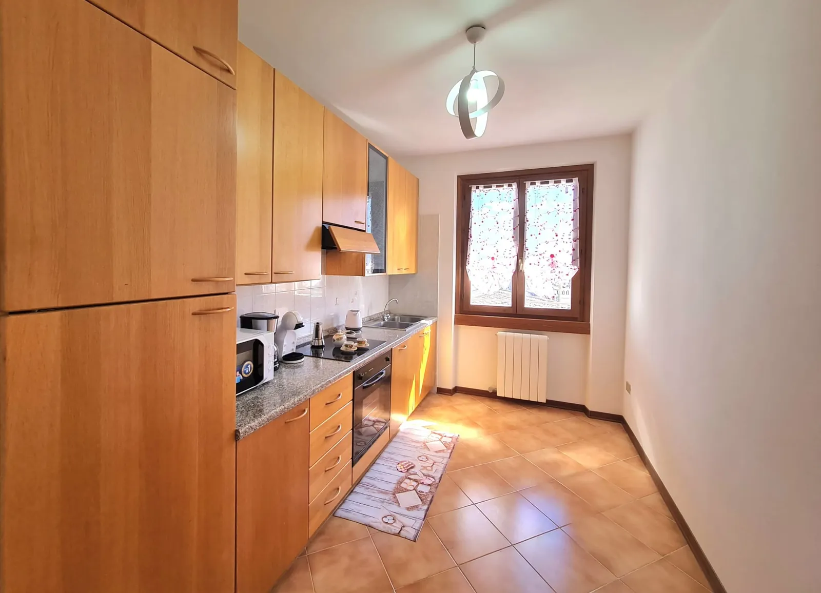 Cucina in legno chiaro